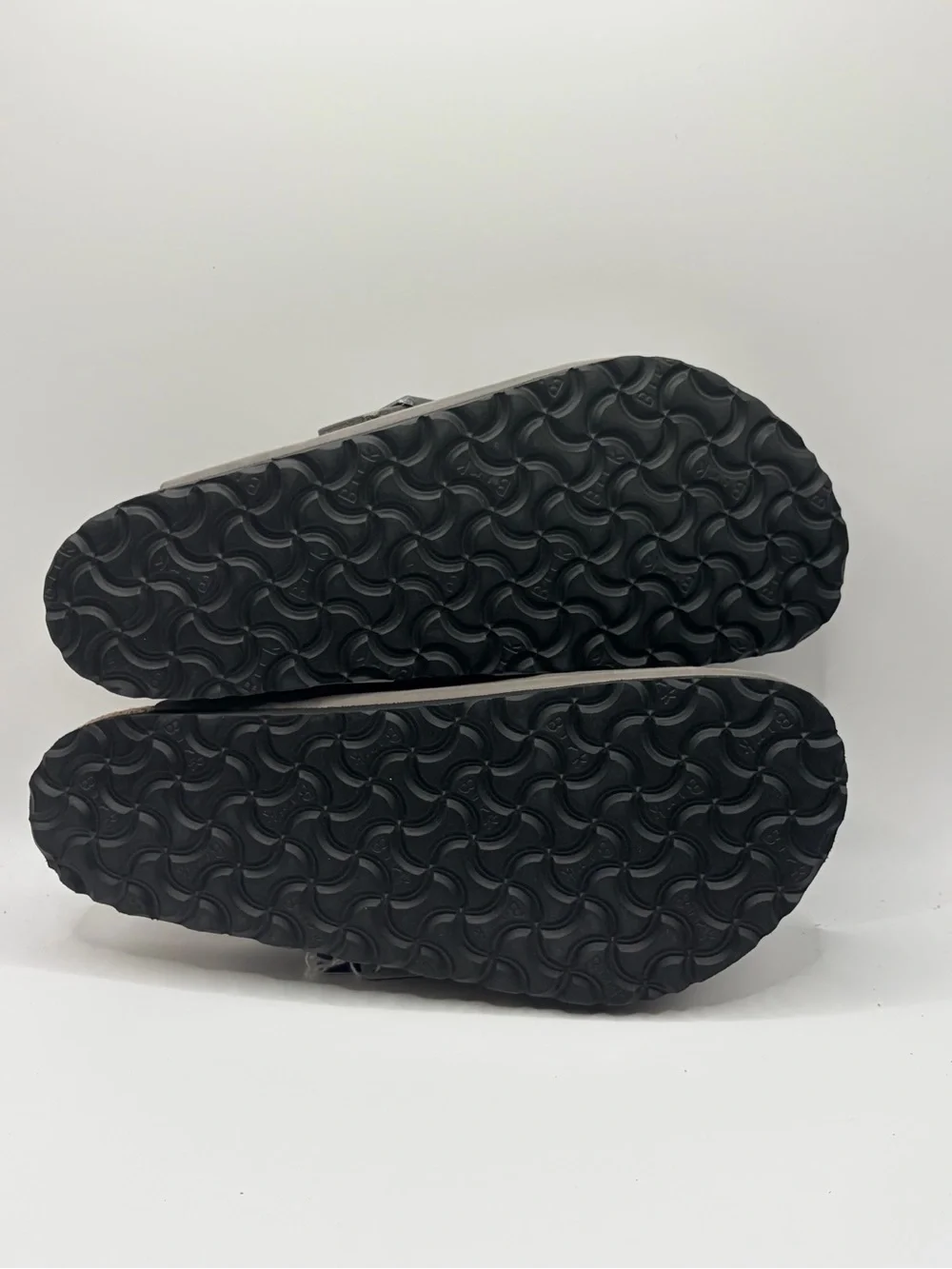Birkenstock Boston Clogs in Gray Taupe